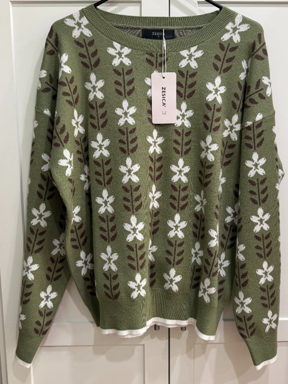 Zesica Women’s Long Sleeve Crewneck Sweater, L 12-14, Never Worn, LS, Oversized